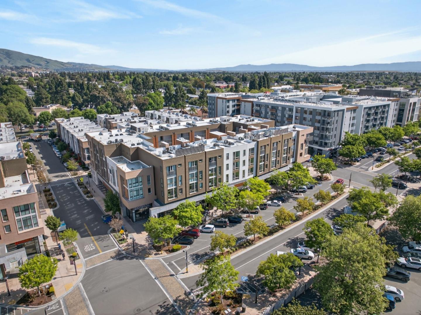 Detail Gallery Image 3 of 30 For 3768 Capitol 400b,  Fremont,  CA 94538 - 3 Beds | 2 Baths