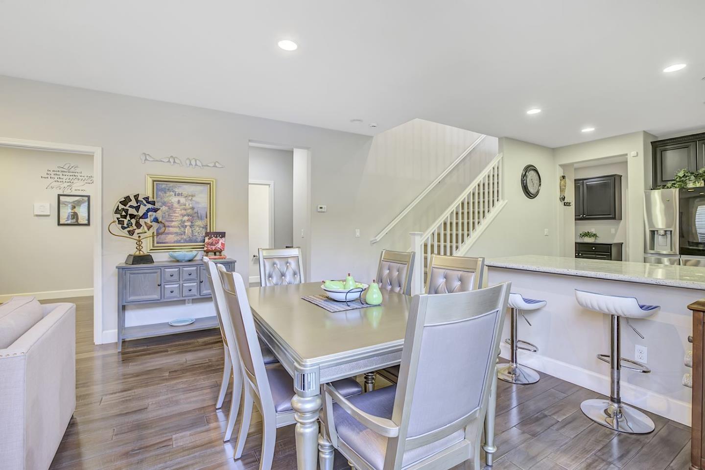 Detail Gallery Image 13 of 61 For 131 Lusitano, Gilroy,  CA 95020 - 4 Beds | 2/1 Baths