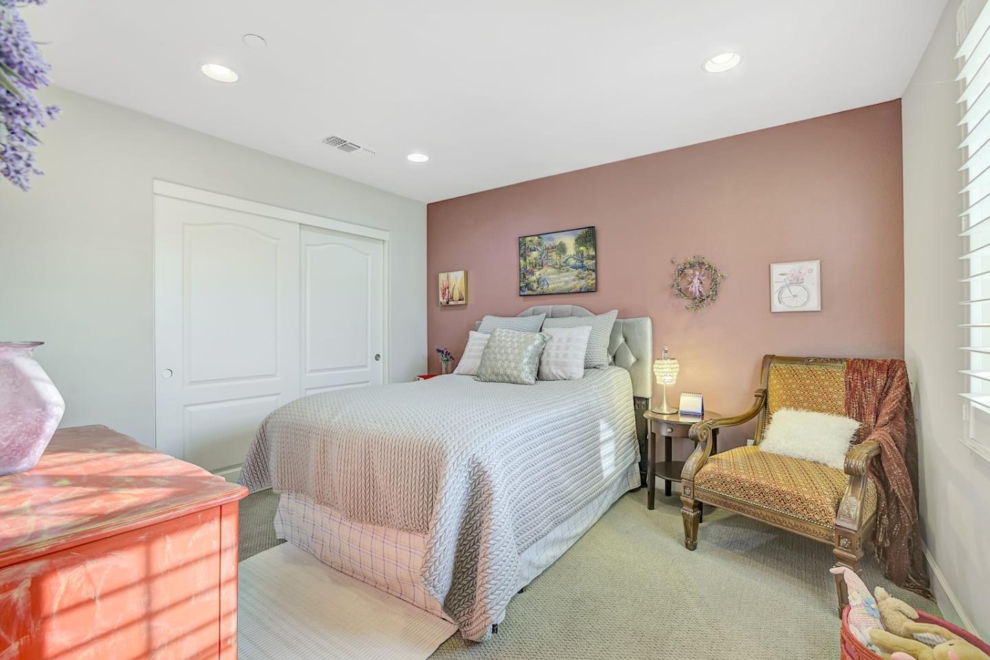 Detail Gallery Image 32 of 61 For 131 Lusitano, Gilroy,  CA 95020 - 4 Beds | 2/1 Baths