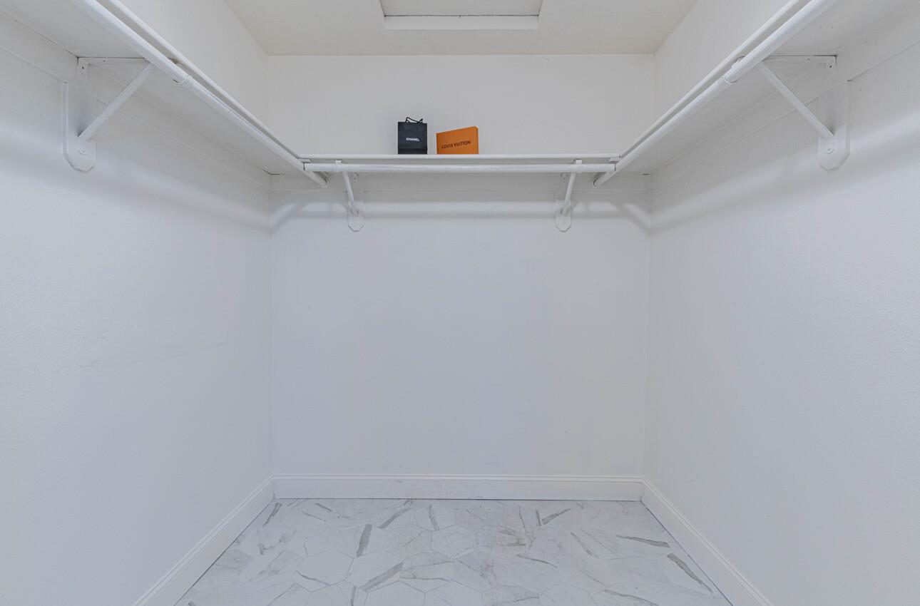 Detail Gallery Image 27 of 34 For 949 Nantucket Blvd #1,  Salinas,  CA 93906 - 3 Beds | 2/1 Baths