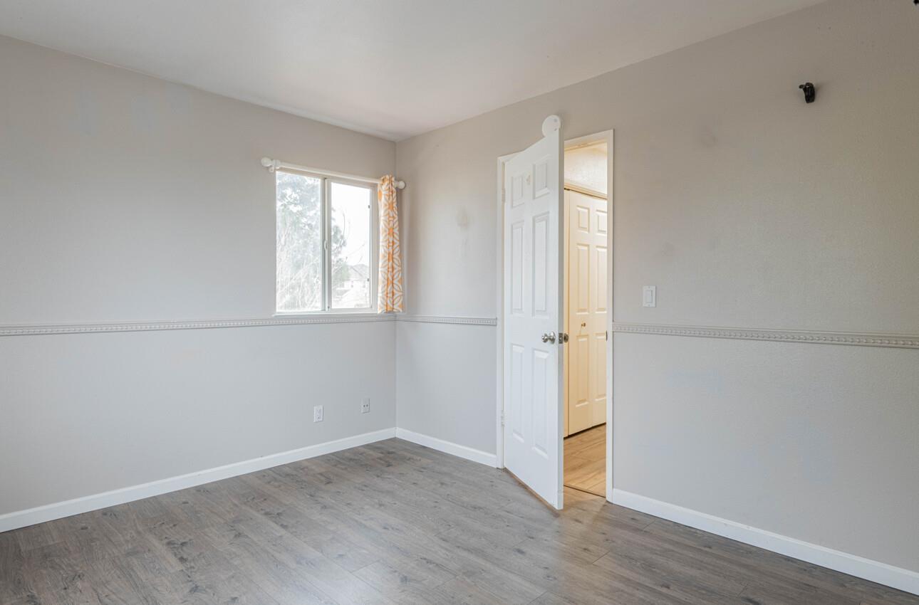Detail Gallery Image 31 of 34 For 949 Nantucket Blvd #1,  Salinas,  CA 93906 - 3 Beds | 2/1 Baths