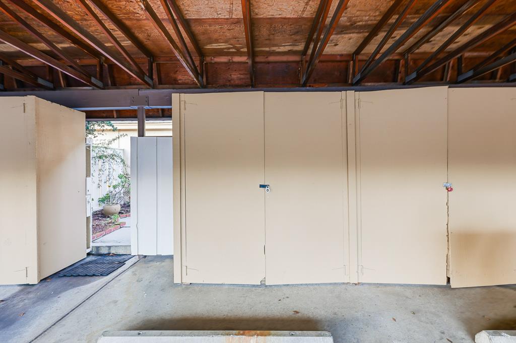 Detail Gallery Image 53 of 78 For 125 Connemara Way #32,  Sunnyvale,  CA 94087 - 2 Beds | 1/1 Baths