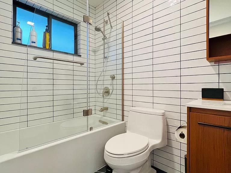 Detail Gallery Image 19 of 44 For 2050 Williams St, Palo Alto,  CA 94306 - – Beds | – Baths