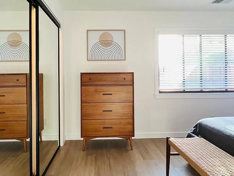 Detail Gallery Image 30 of 44 For 2050 Williams St, Palo Alto,  CA 94306 - – Beds | – Baths