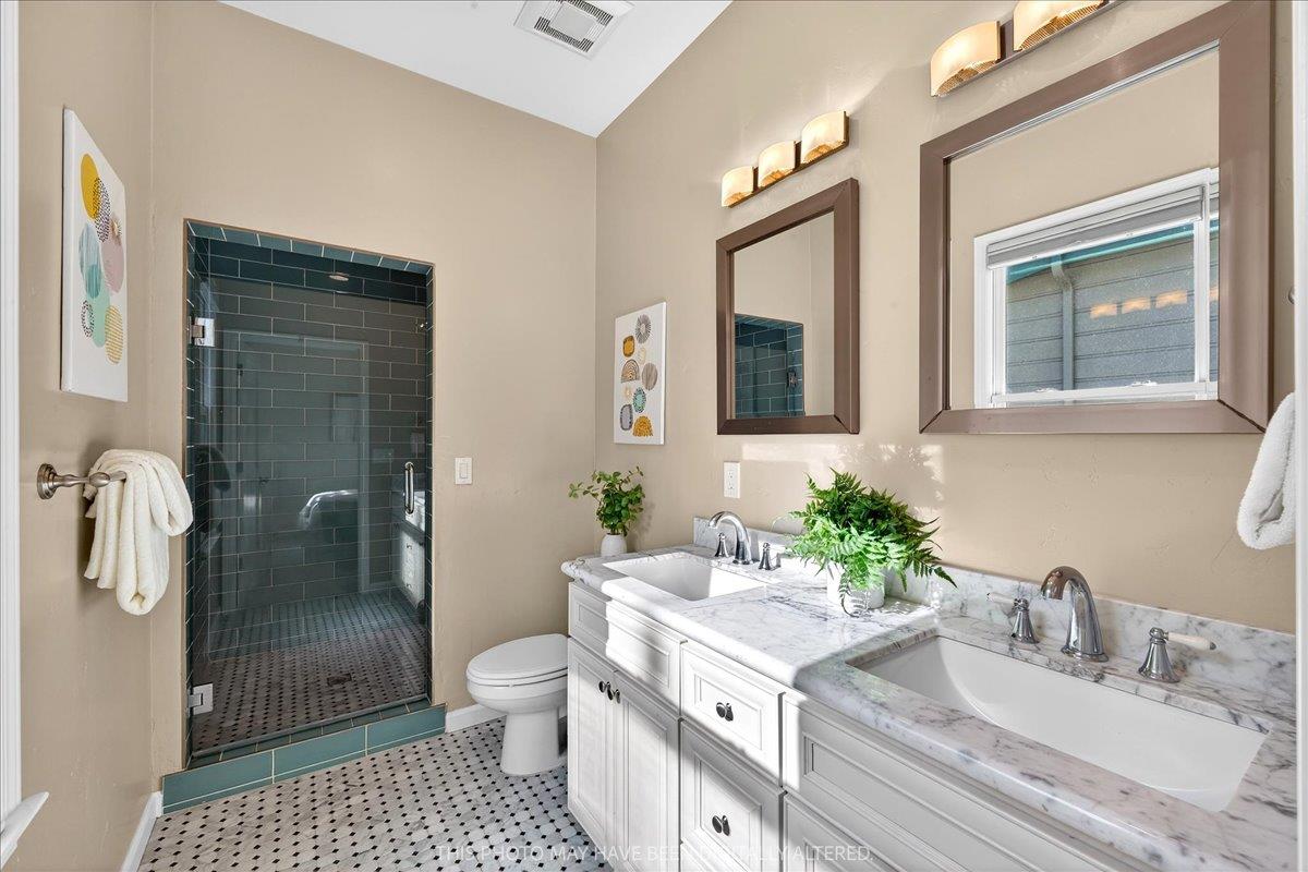 Detail Gallery Image 25 of 45 For 143 N Almaden Blvd, San Jose,  CA 95110 - 3 Beds | 2 Baths