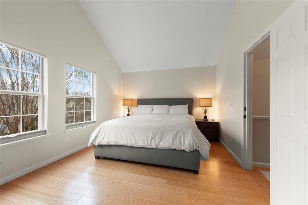 Detail Gallery Image 20 of 34 For 105 Village Cir, Santa Cruz,  CA 95060 - 3 Beds | 2/1 Baths