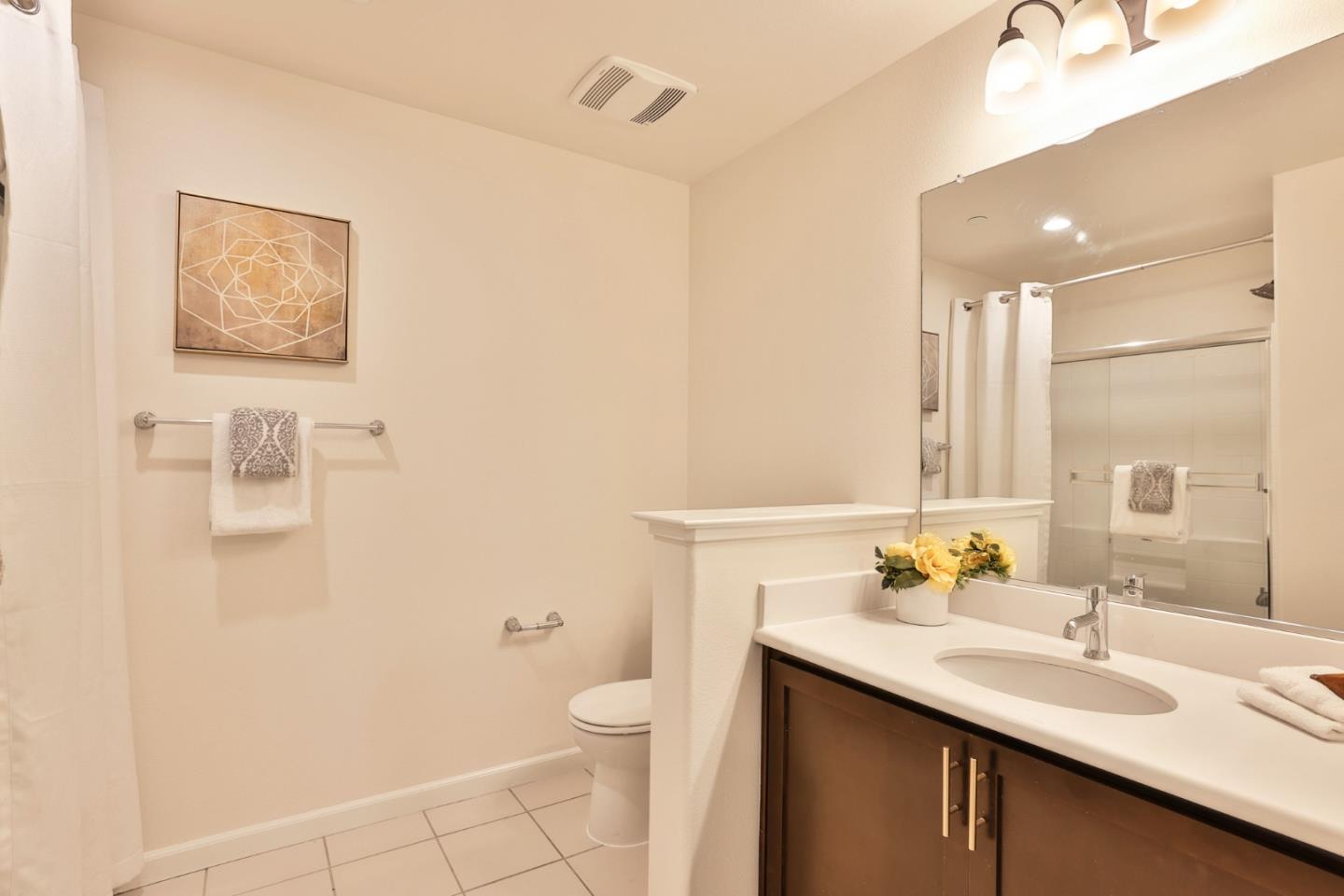 Detail Gallery Image 11 of 29 For 1310 Nestwood Way, Milpitas,  CA 95035 - 3 Beds | 3/1 Baths