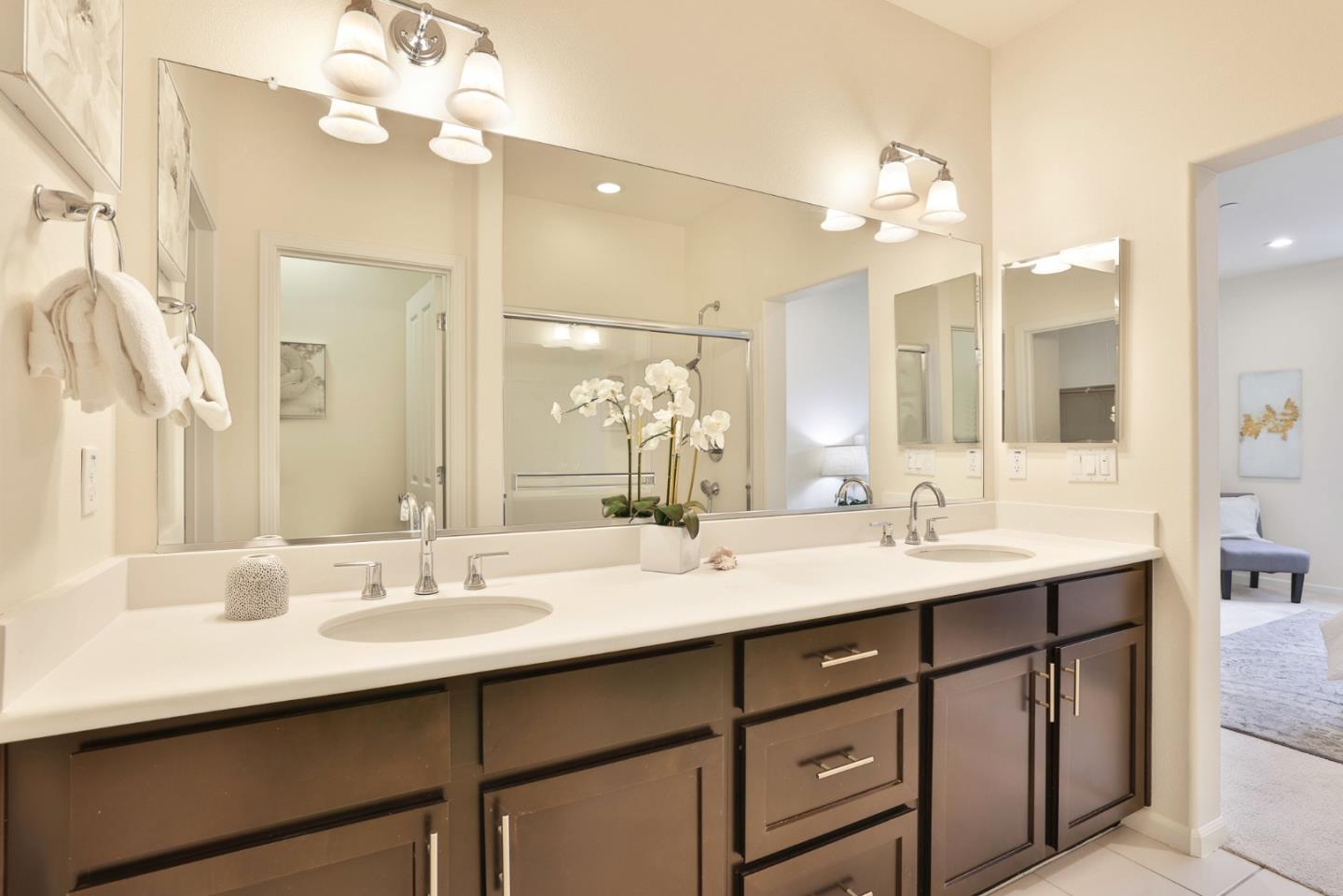 Detail Gallery Image 15 of 29 For 1310 Nestwood Way, Milpitas,  CA 95035 - 3 Beds | 3/1 Baths