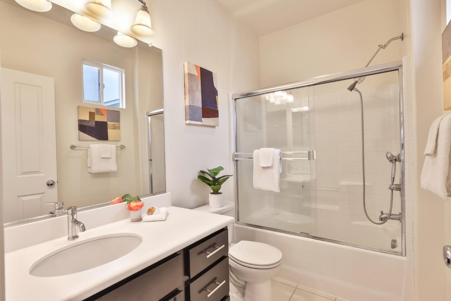 Detail Gallery Image 18 of 29 For 1310 Nestwood Way, Milpitas,  CA 95035 - 3 Beds | 3/1 Baths