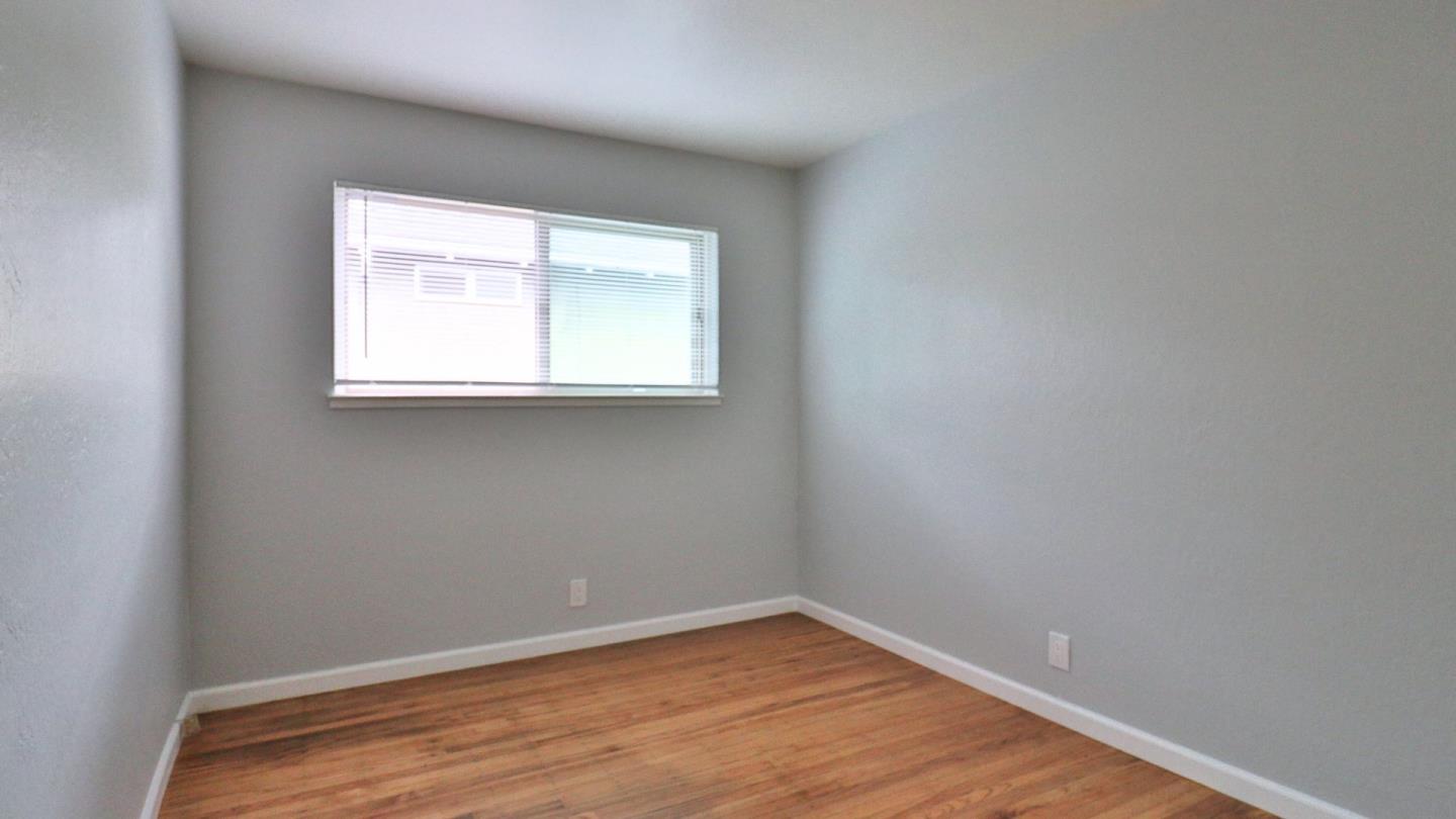 Detail Gallery Image 18 of 32 For 1135 Beech St, East Palo Alto,  CA 94303 - 3 Beds | 1/1 Baths