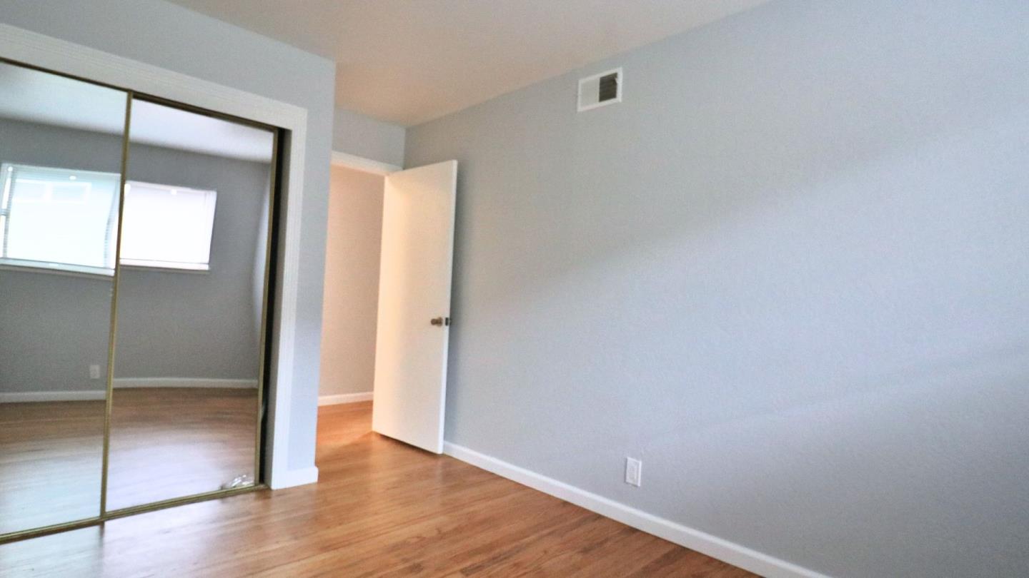 Detail Gallery Image 20 of 32 For 1135 Beech St, East Palo Alto,  CA 94303 - 3 Beds | 1/1 Baths