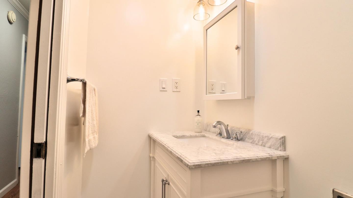 Detail Gallery Image 32 of 32 For 1135 Beech St, East Palo Alto,  CA 94303 - 3 Beds | 1/1 Baths
