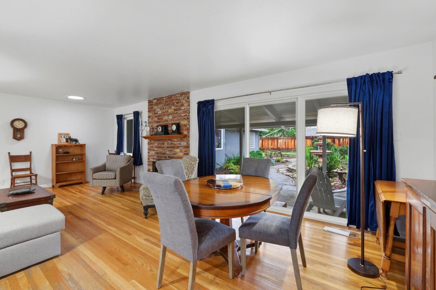 Detail Gallery Image 9 of 34 For 18762 Casa Blanca Ln, Saratoga,  CA 95070 - 4 Beds | 3 Baths