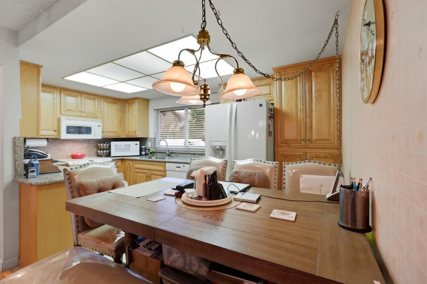 Detail Gallery Image 12 of 14 For 350 Otono Ct, San Jose,  CA 95111 - 3 Beds | 2 Baths