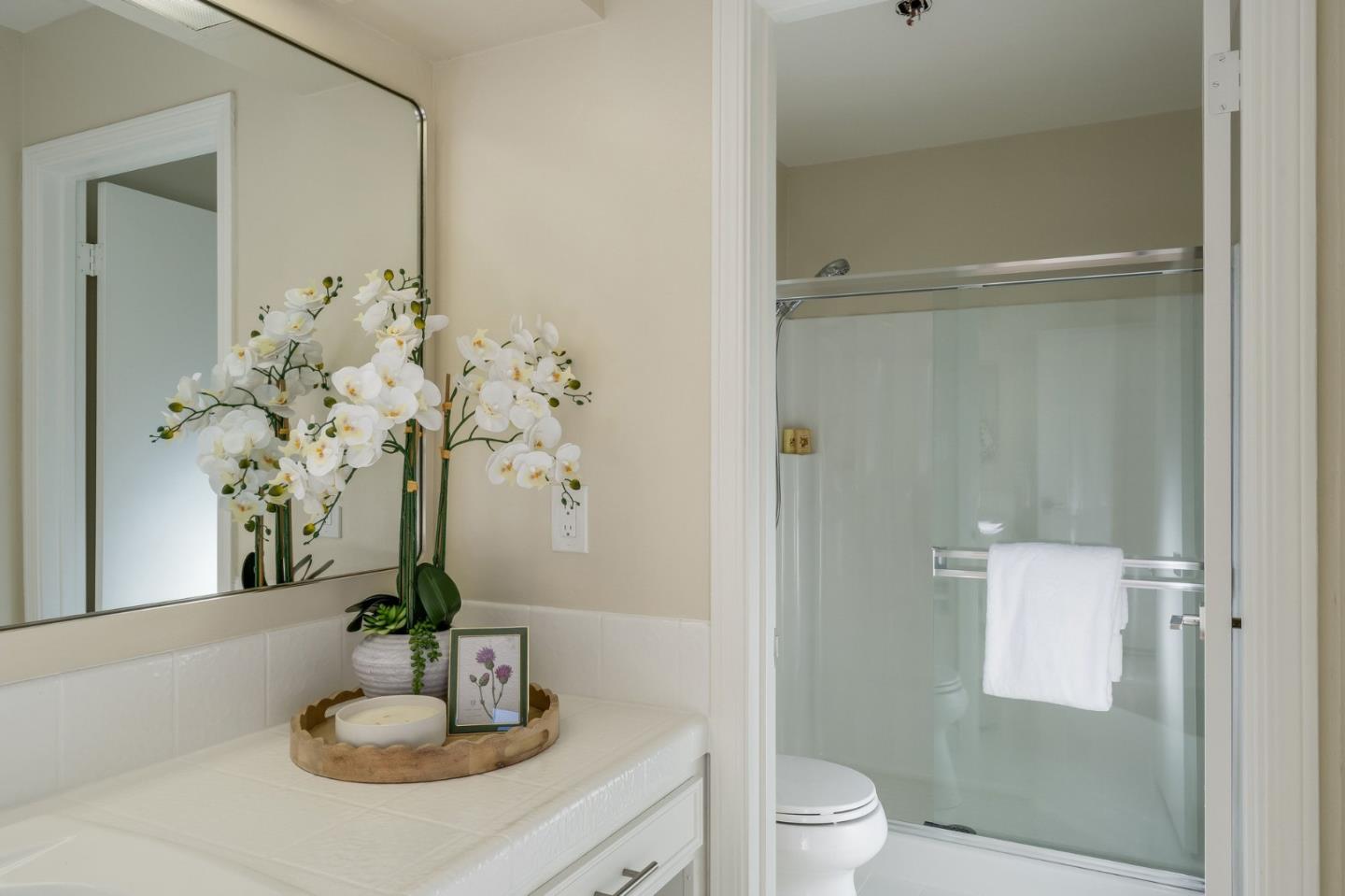 Detail Gallery Image 32 of 80 For 909 Hillcrest Blvd, Millbrae,  CA 94030 - 3 Beds | 3 Baths