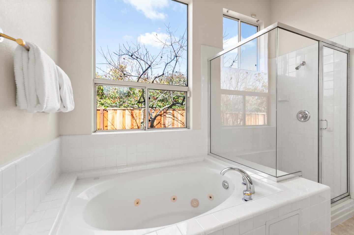 Detail Gallery Image 35 of 50 For 4321 Mackin Woods Ln, San Jose,  CA 95135 - 4 Beds | 2/1 Baths