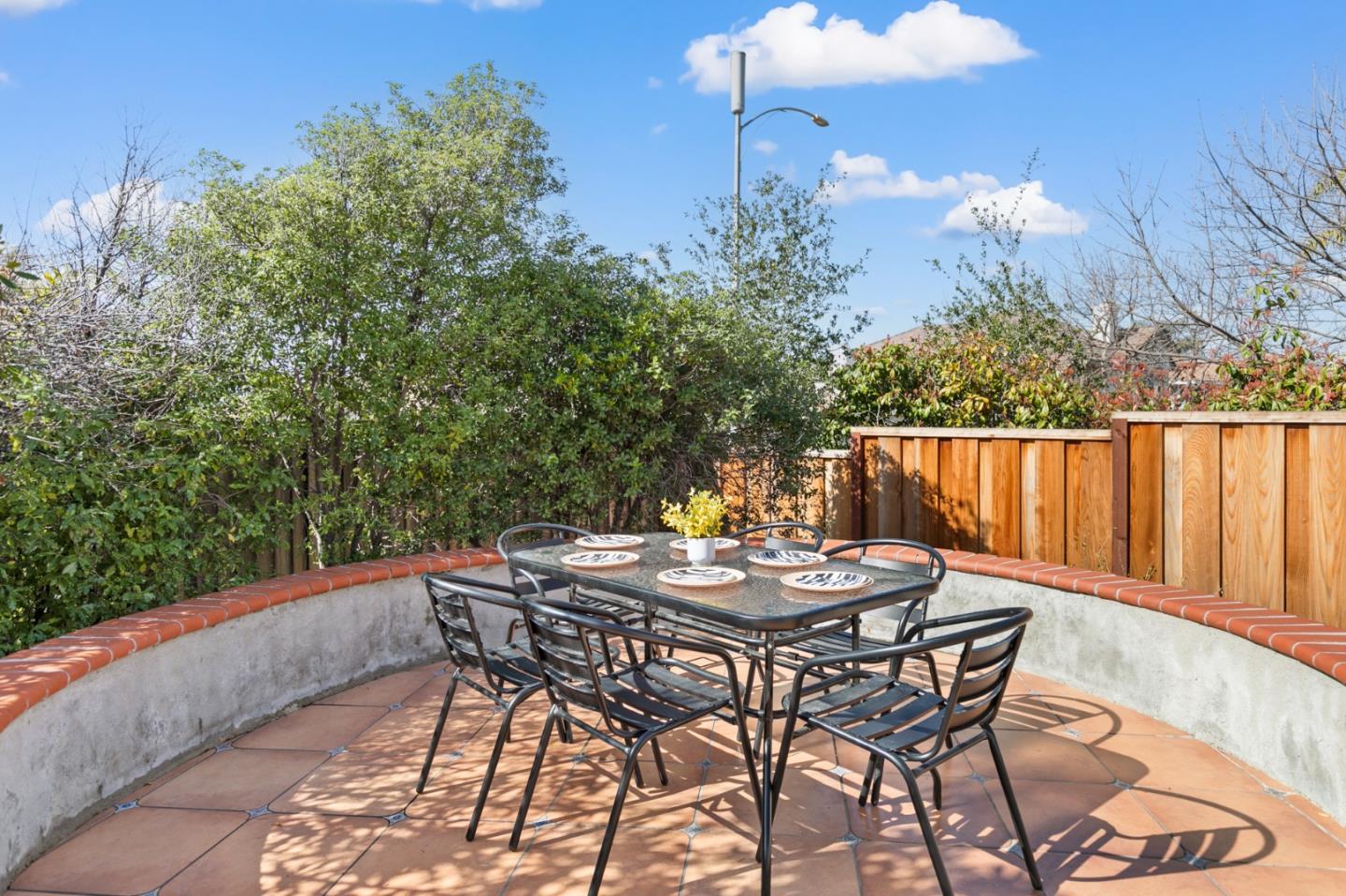 Detail Gallery Image 41 of 50 For 4321 Mackin Woods Ln, San Jose,  CA 95135 - 4 Beds | 2/1 Baths