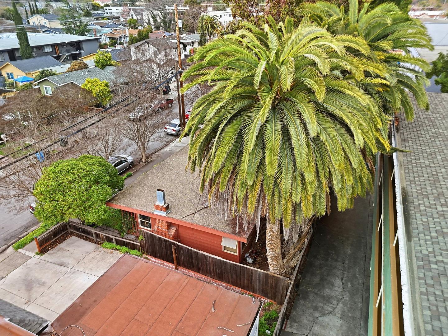 Detail Gallery Image 5 of 7 For 725 Adams St, Redwood City,  CA 94061 - 1 Beds | 1 Baths