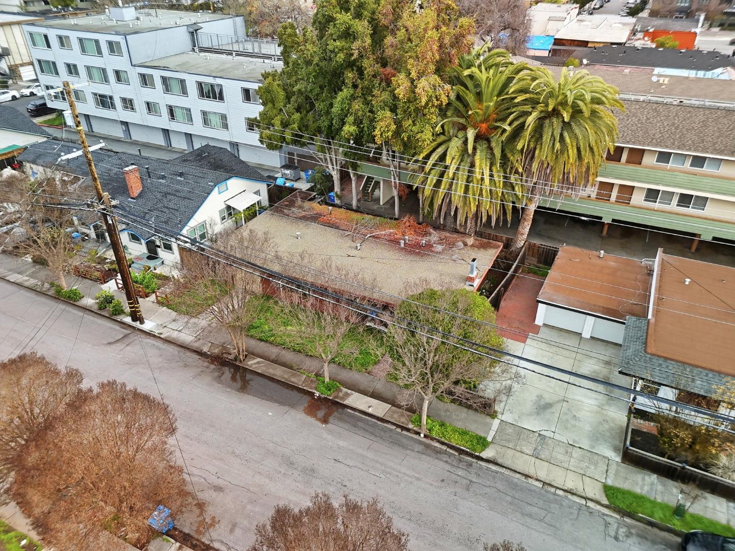 Detail Gallery Image 6 of 7 For 725 Adams St, Redwood City,  CA 94061 - 1 Beds | 1 Baths