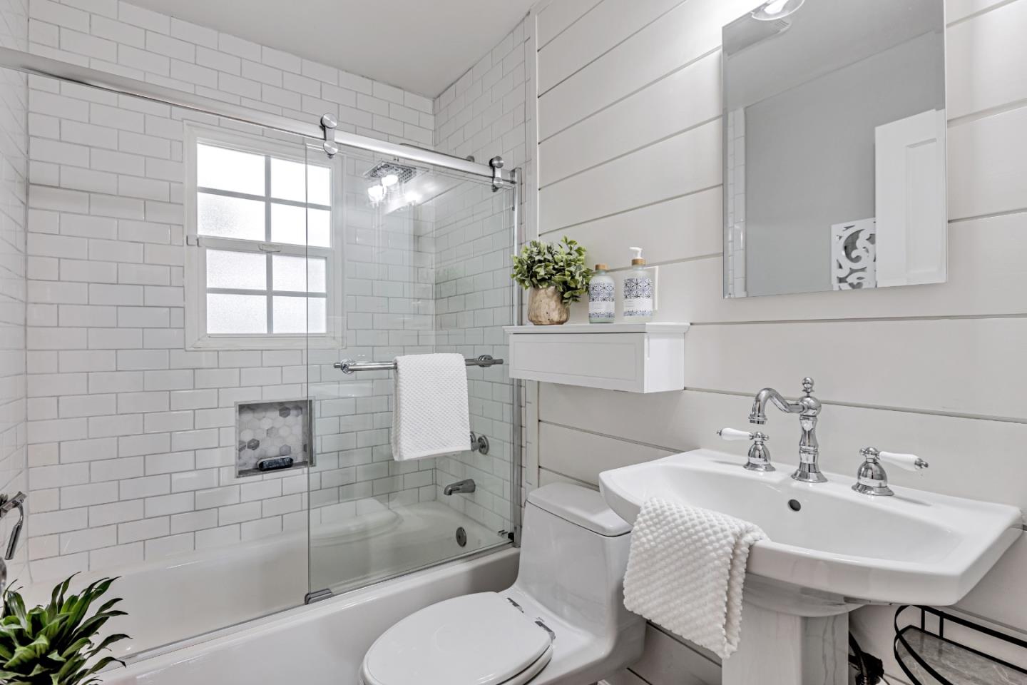 Detail Gallery Image 40 of 68 For 1450 Darlene Ave, San Jose,  CA 95125 - 3 Beds | 2 Baths