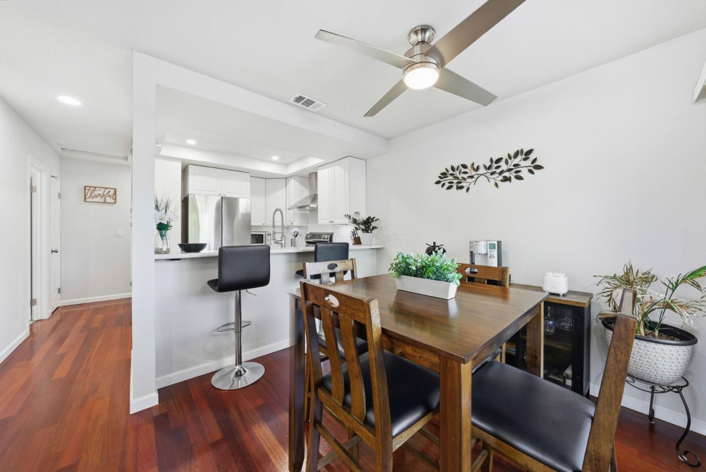 Detail Gallery Image 13 of 46 For 563 Groth Pl, San Jose,  CA 95111 - 2 Beds | 1 Baths