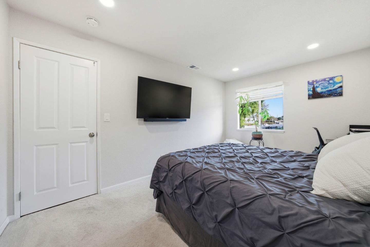 Detail Gallery Image 25 of 46 For 563 Groth Pl, San Jose,  CA 95111 - 2 Beds | 1 Baths