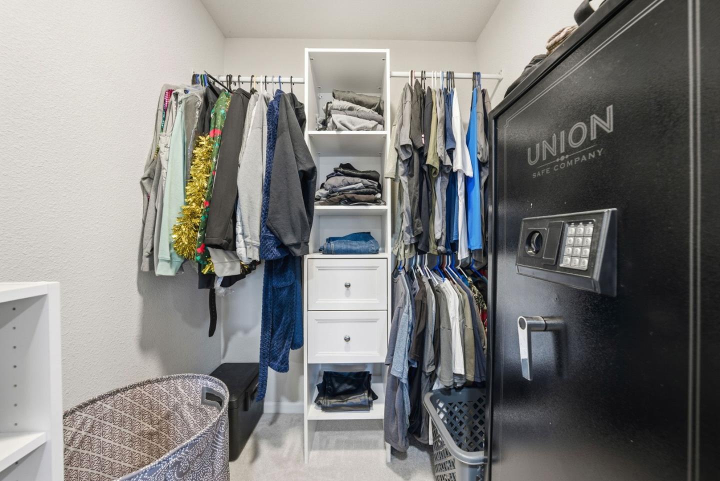 Detail Gallery Image 27 of 46 For 563 Groth Pl, San Jose,  CA 95111 - 2 Beds | 1 Baths