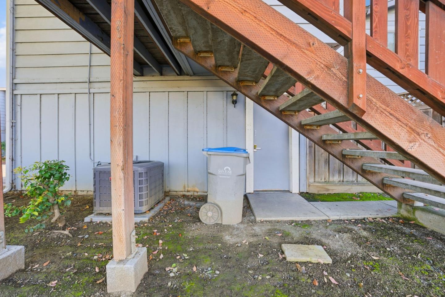 Detail Gallery Image 45 of 46 For 563 Groth Pl, San Jose,  CA 95111 - 2 Beds | 1 Baths