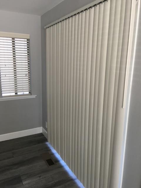 Front Image Thumbnail for ML82035184