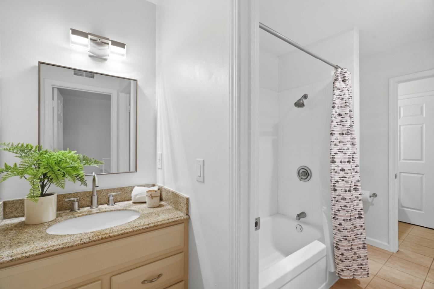 Detail Gallery Image 23 of 31 For 10477 Mary Ave, Cupertino,  CA 95014 - 2 Beds | 1/1 Baths