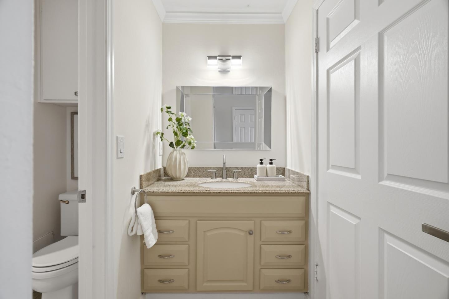 Detail Gallery Image 24 of 31 For 10477 Mary Ave, Cupertino,  CA 95014 - 2 Beds | 1/1 Baths