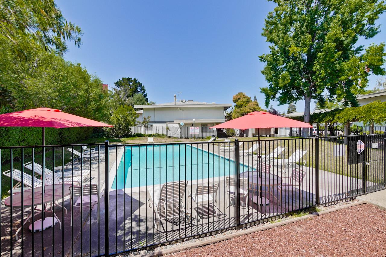 Detail Gallery Image 29 of 31 For 10477 Mary Ave, Cupertino,  CA 95014 - 2 Beds | 1/1 Baths