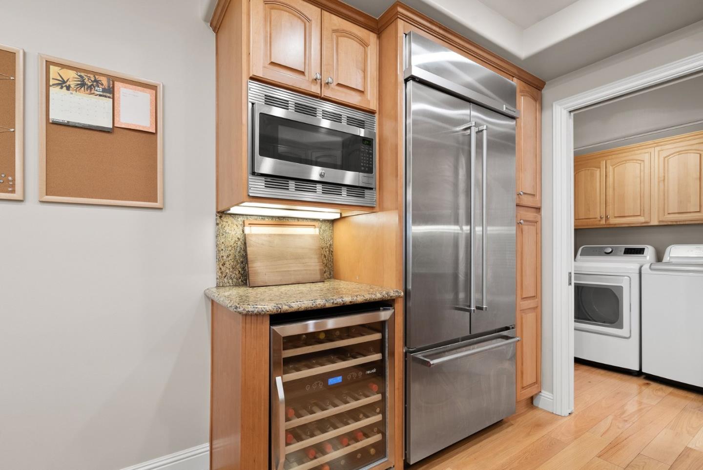 Detail Gallery Image 10 of 44 For 1933 Huxley Ct, San Jose,  CA 95125 - 2 Beds | 2/1 Baths