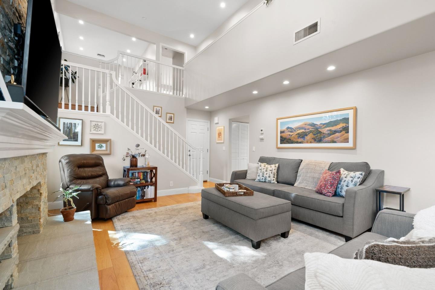 Detail Gallery Image 15 of 44 For 1933 Huxley Ct, San Jose,  CA 95125 - 2 Beds | 2/1 Baths