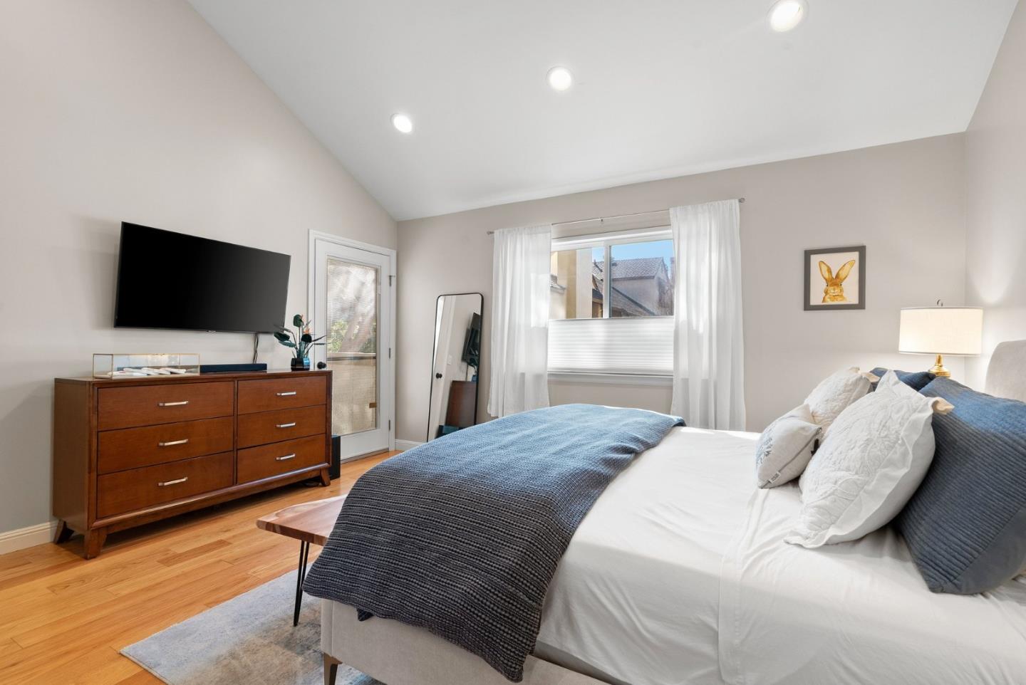 Detail Gallery Image 21 of 44 For 1933 Huxley Ct, San Jose,  CA 95125 - 2 Beds | 2/1 Baths