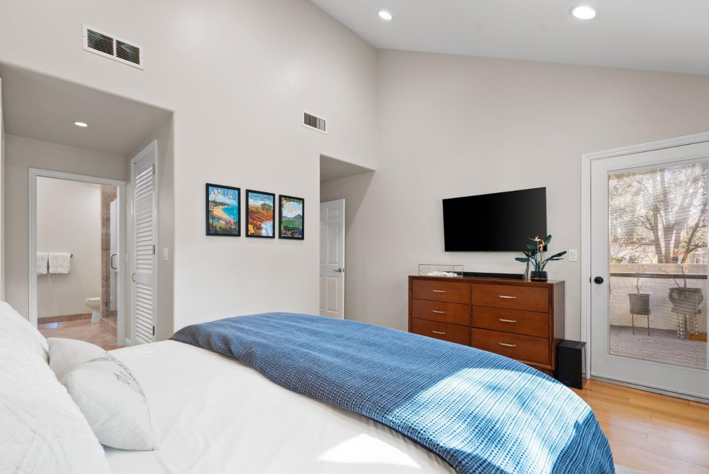 Detail Gallery Image 22 of 44 For 1933 Huxley Ct, San Jose,  CA 95125 - 2 Beds | 2/1 Baths