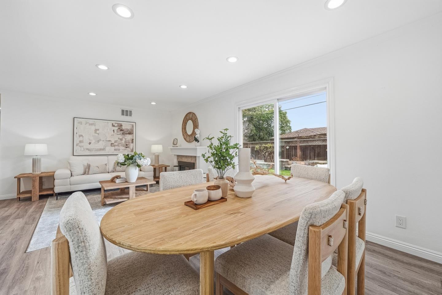 Detail Gallery Image 12 of 53 For 136 S Mary Ave, Sunnyvale,  CA 94086 - 3 Beds | 2 Baths