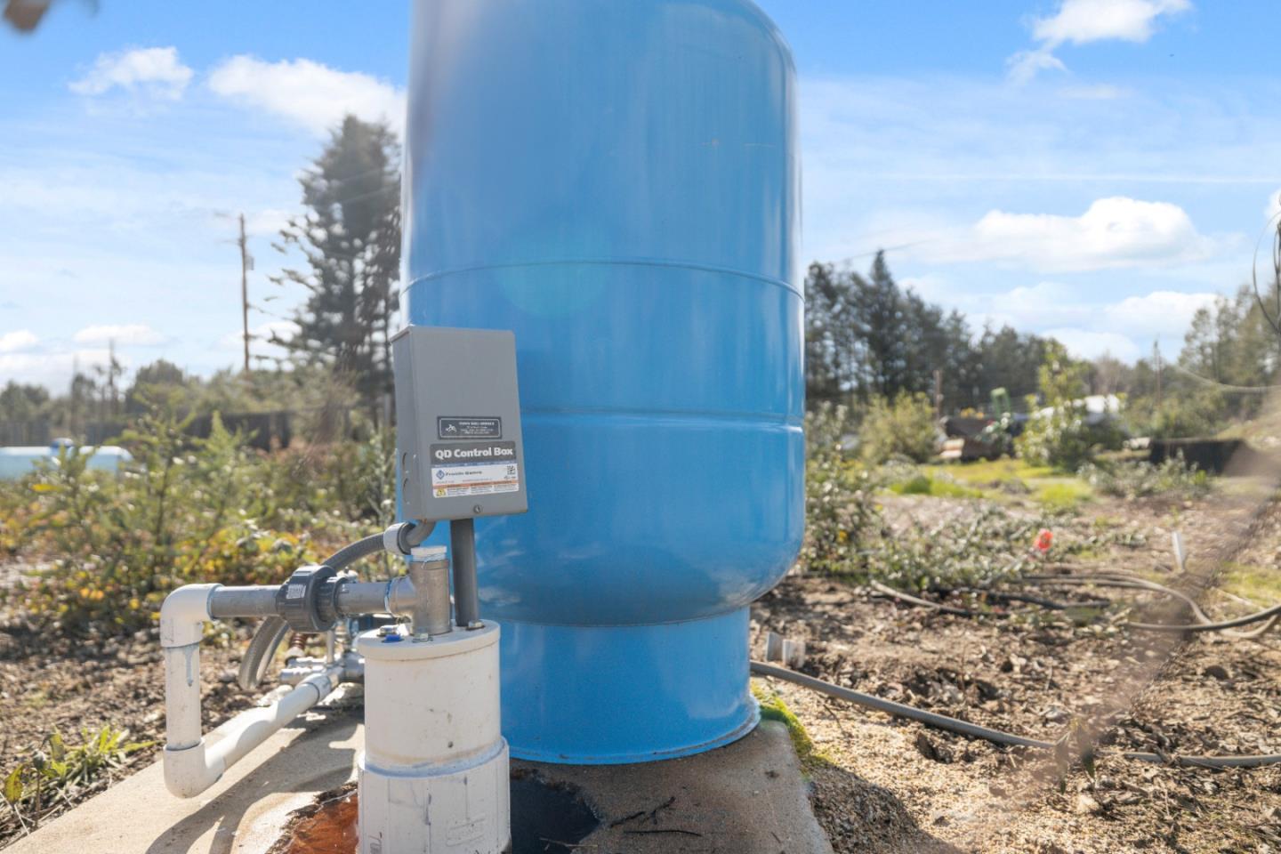 Detail Gallery Image 24 of 32 For 90 Braemoor Dr, Santa Cruz,  CA 95060 - – Beds | – Baths