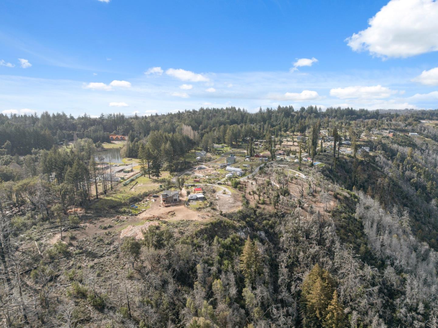 Detail Gallery Image 28 of 32 For 90 Braemoor Dr, Santa Cruz,  CA 95060 - – Beds | – Baths