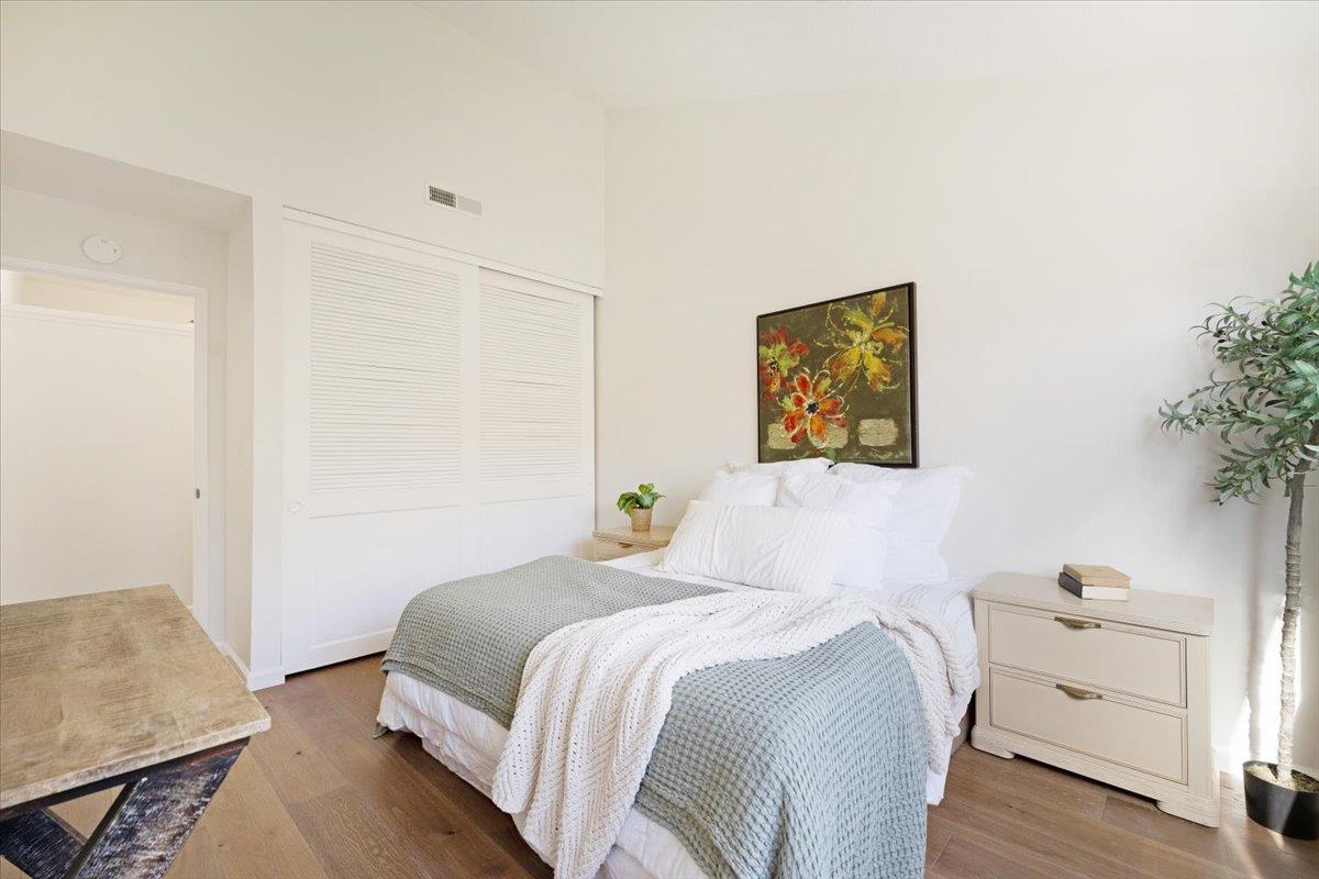 Detail Gallery Image 16 of 48 For 334 Lee  Street St, Santa Cruz,  CA 95060 - 4 Beds | 2/1 Baths
