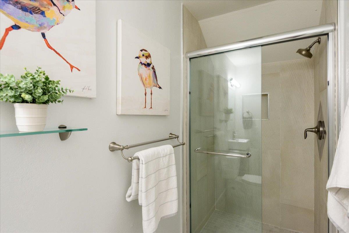 Detail Gallery Image 19 of 37 For 2705 Monserat Ave, Belmont,  CA 94002 - 4 Beds | 3 Baths