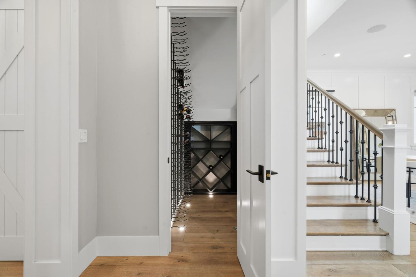 Detail Gallery Image 13 of 87 For 1549 Keesling Ave, San Jose,  CA 95125 - 5 Beds | 4/2 Baths