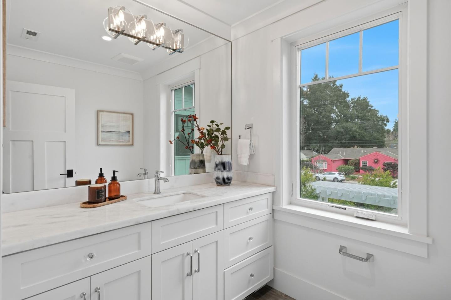 Detail Gallery Image 44 of 87 For 1549 Keesling Ave, San Jose,  CA 95125 - 5 Beds | 4/2 Baths