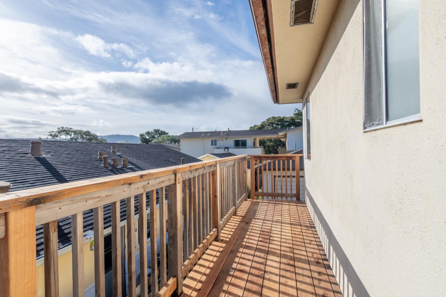Detail Gallery Image 32 of 37 For 113 Seeno St, Monterey,  CA 93940 - 2 Beds | 2 Baths