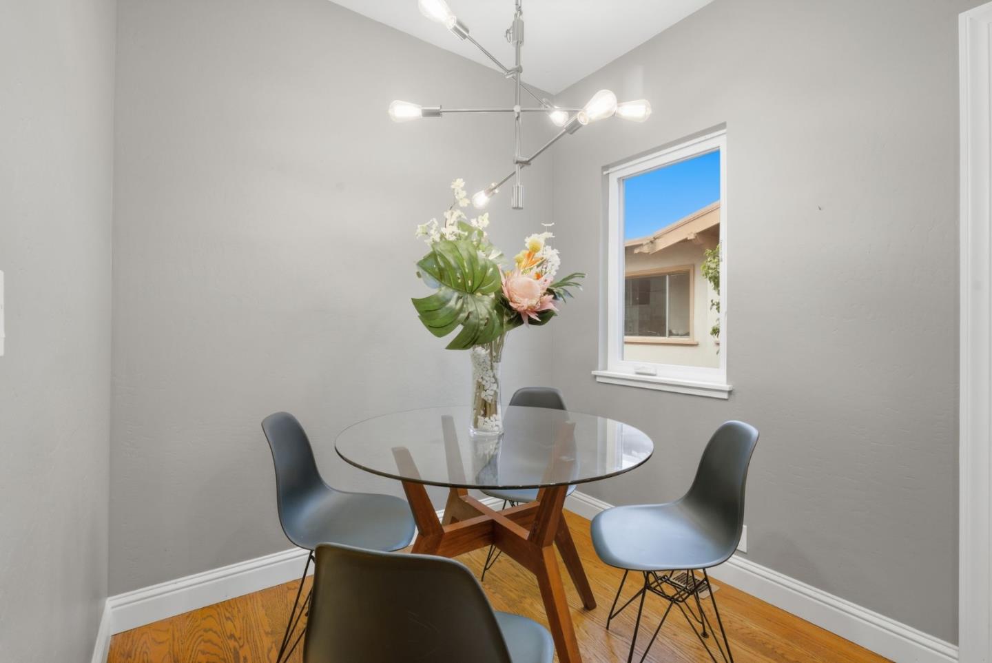 Detail Gallery Image 16 of 46 For 761 Miller Ave, South San Francisco,  CA 94080 - 4 Beds | 2 Baths