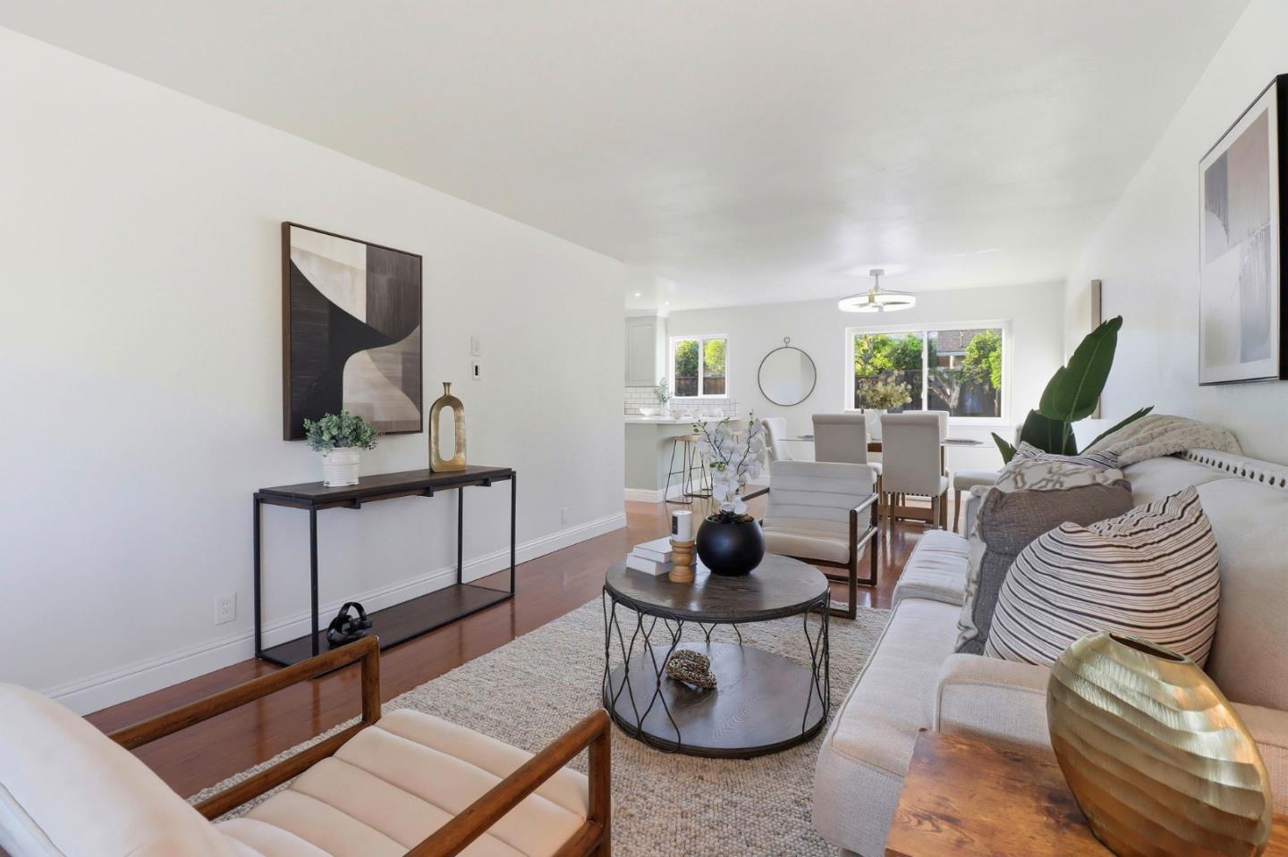 Detail Gallery Image 11 of 39 For Sueno Dr, San Jose,  CA 95148 - 4 Beds | 3 Baths