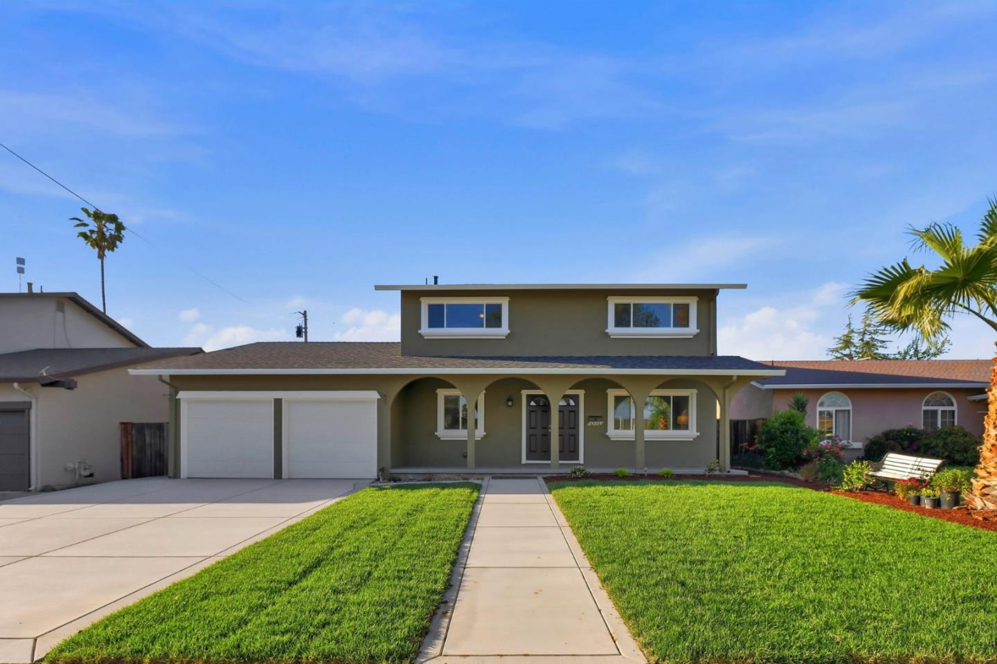 Detail Gallery Image 2 of 39 For Sueno Dr, San Jose,  CA 95148 - 4 Beds | 3 Baths