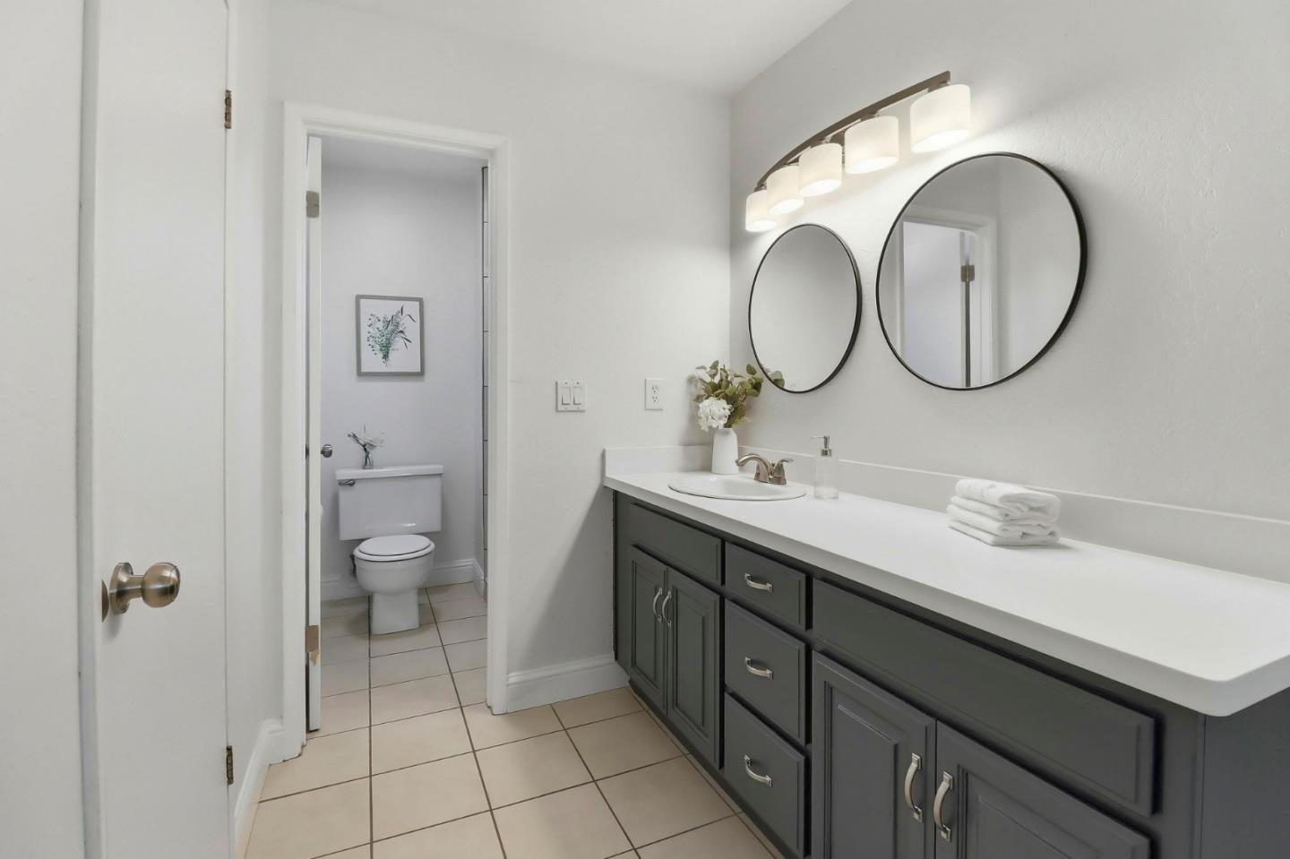 Detail Gallery Image 34 of 39 For Sueno Dr, San Jose,  CA 95148 - 4 Beds | 3 Baths