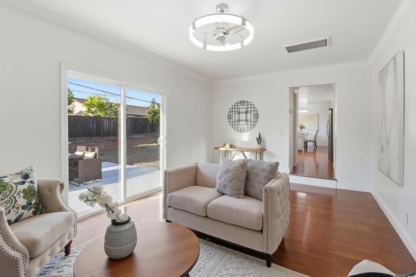 Detail Gallery Image 8 of 39 For Sueno Dr, San Jose,  CA 95148 - 4 Beds | 3 Baths