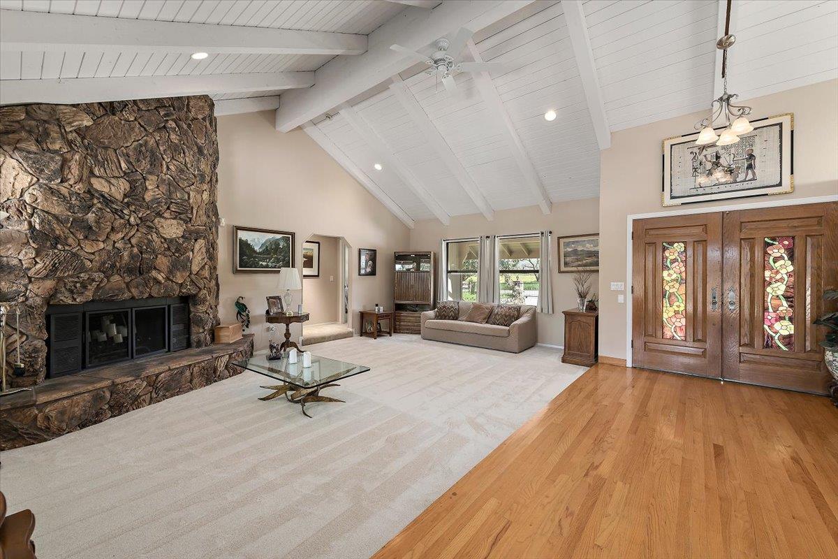 Detail Gallery Image 18 of 51 For 13575 Mammini Ct, San Martin,  CA 95046 - 4 Beds | 3/1 Baths